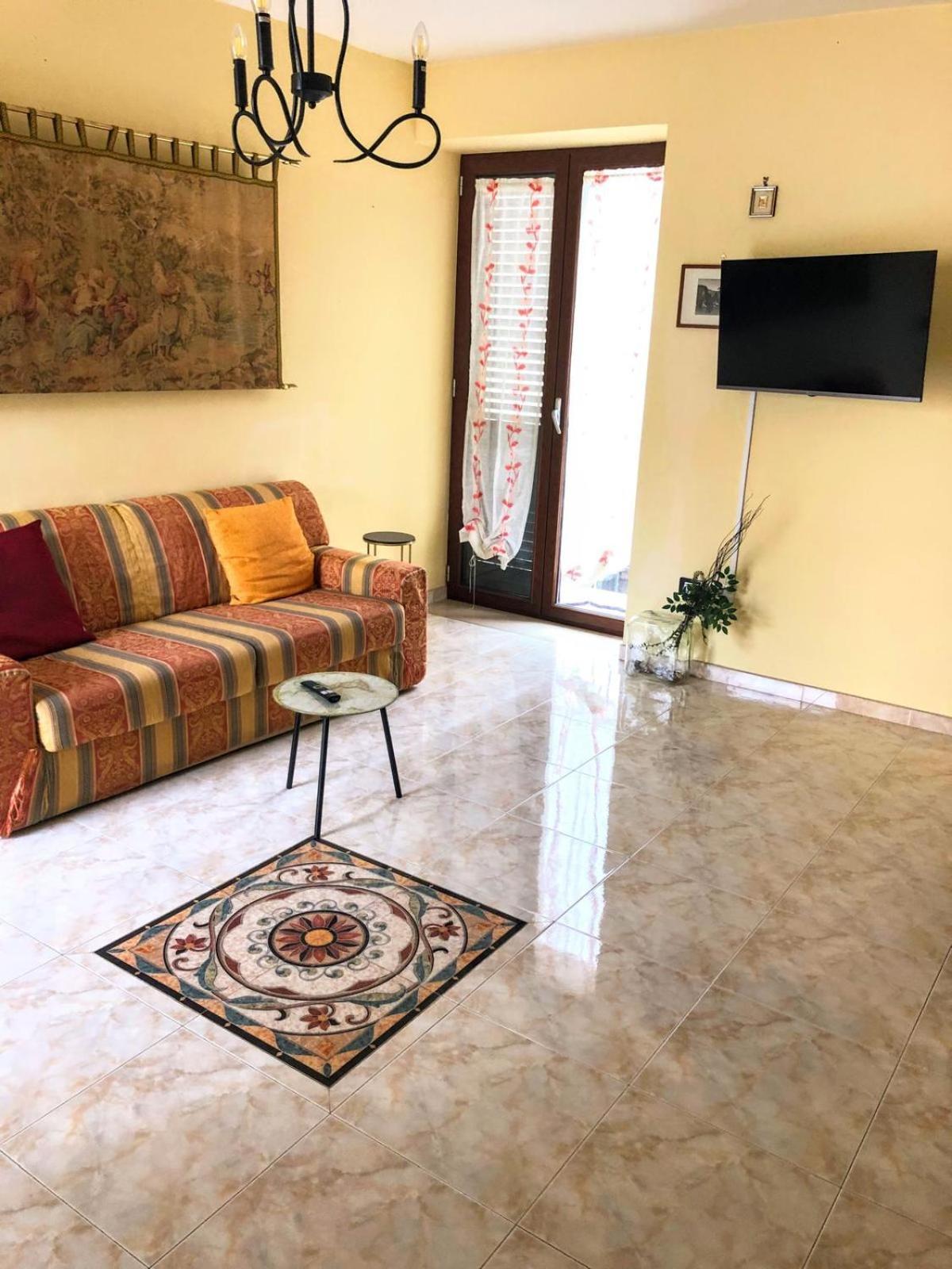 Di Padre In Figlio Bed and Breakfast Caserta Exteriör bild